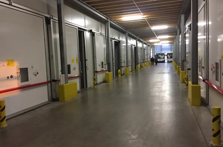 CA stores with capacity of 100 tons for blue berries.